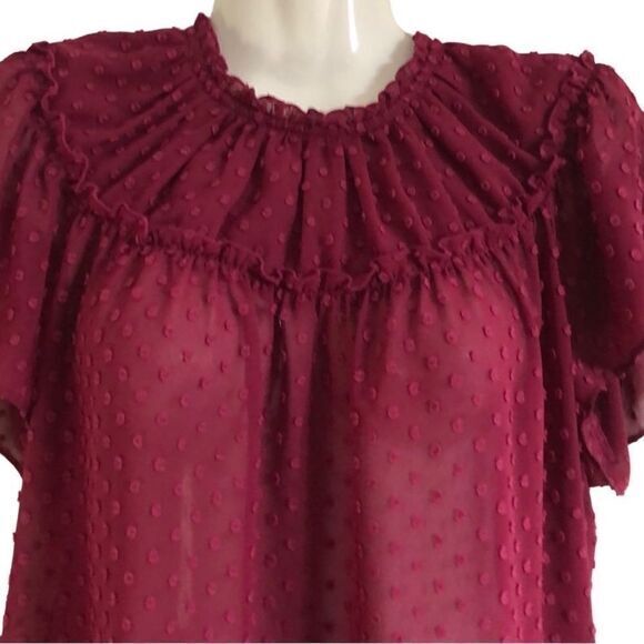 J. Crew top Size XS flutter sleeve mini popcorn pattern flowy semi sheer ruffle - Picture 2 of 6